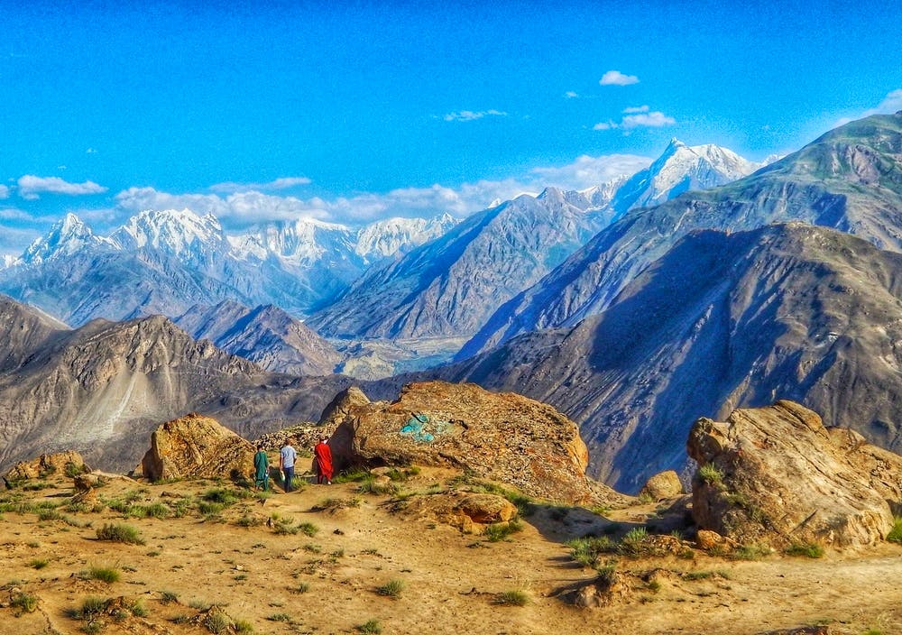 The Karakoram Range From Eagle-s Nest (wikimedia commons)