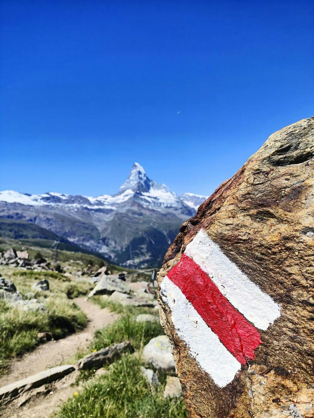 hiking trails around matterhorn