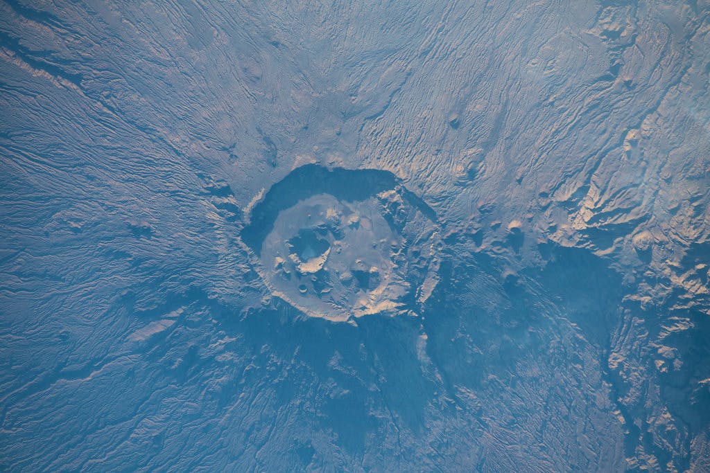 flickr - NASA Johnson - emi koussi crater