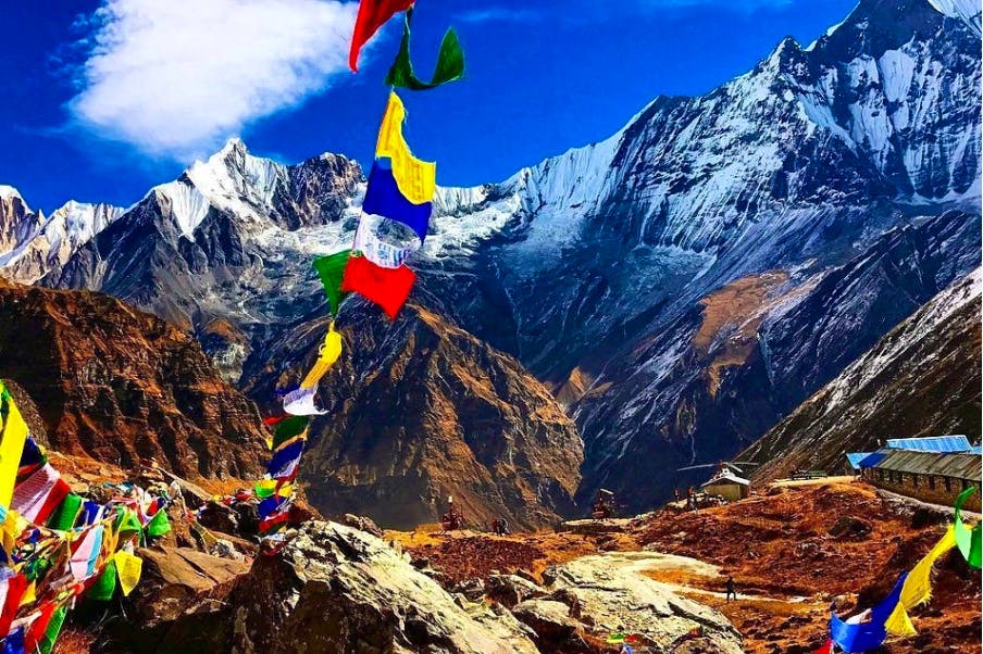 how much to hike to everest base camp