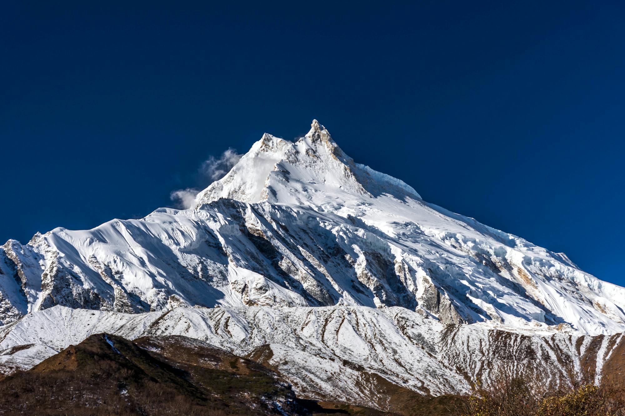 manaslu in nepal