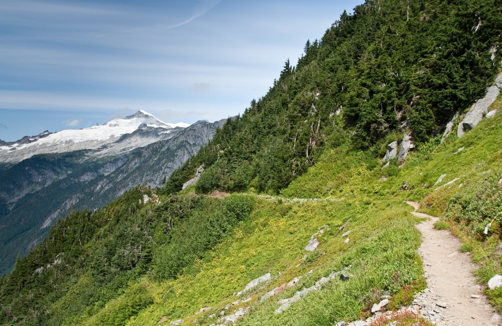 Cascade Pass Trail