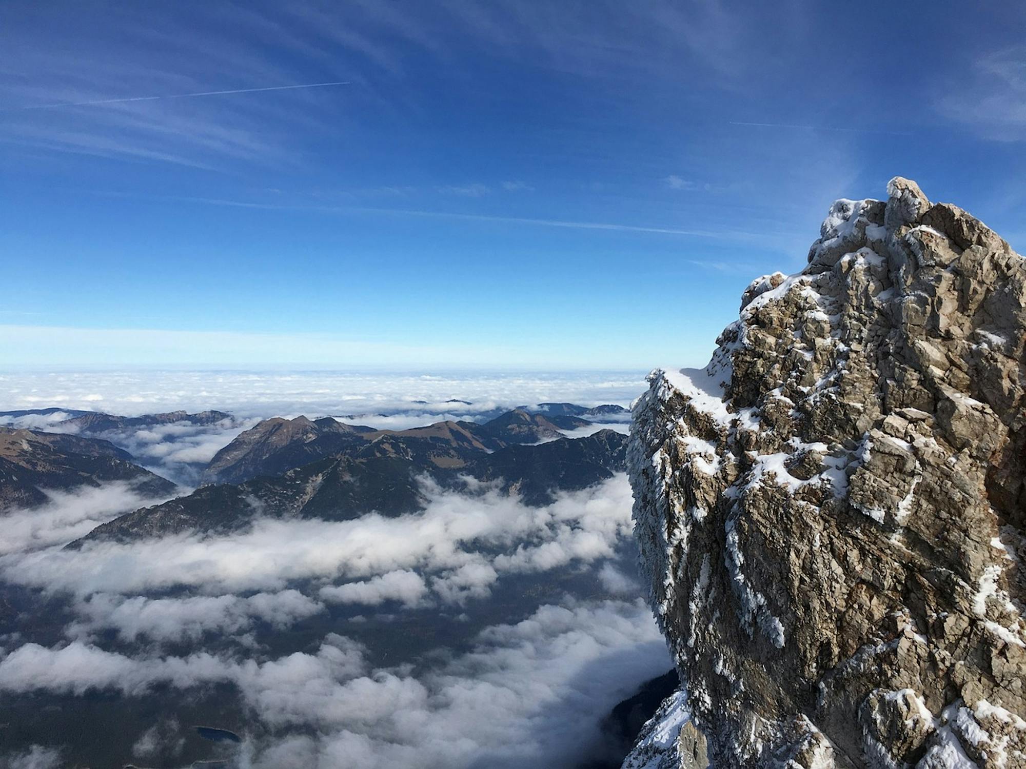 pixabay-mylene2401-zugspitze
