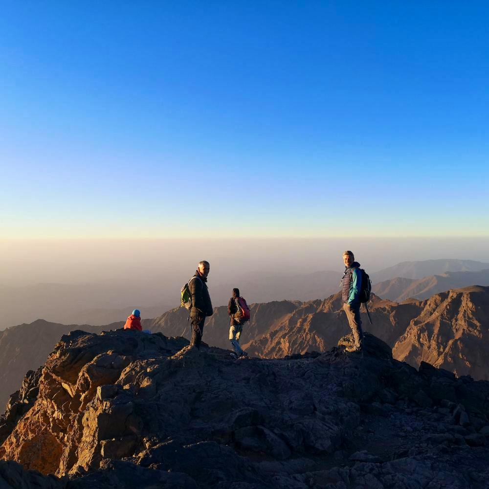 ridge toubkal hikers mountains