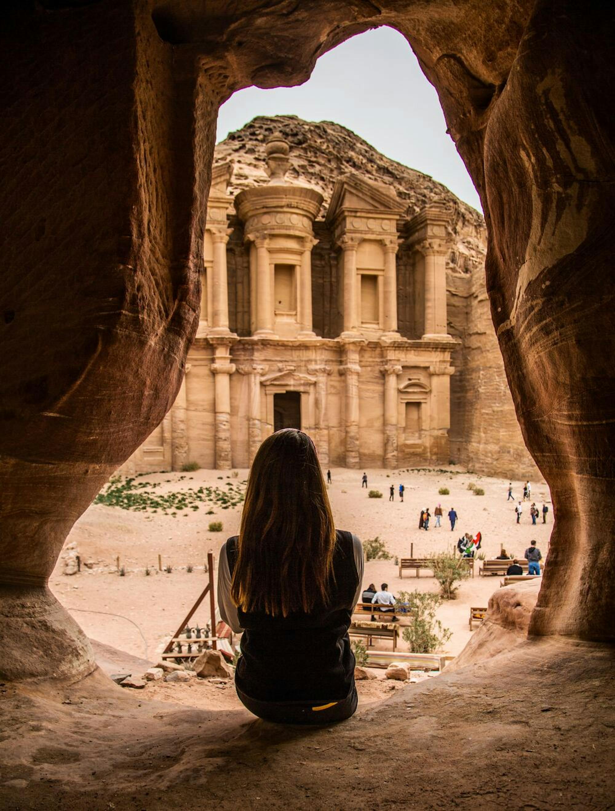 visiting petra in jordan