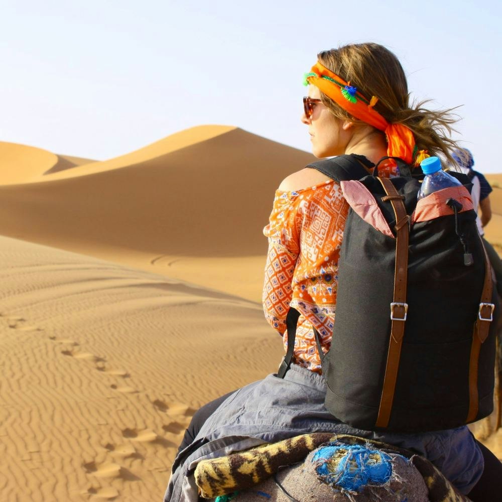 backpack sahara camel riding