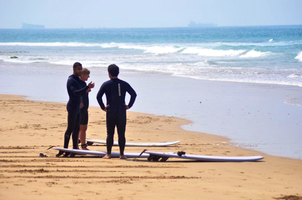 surfers