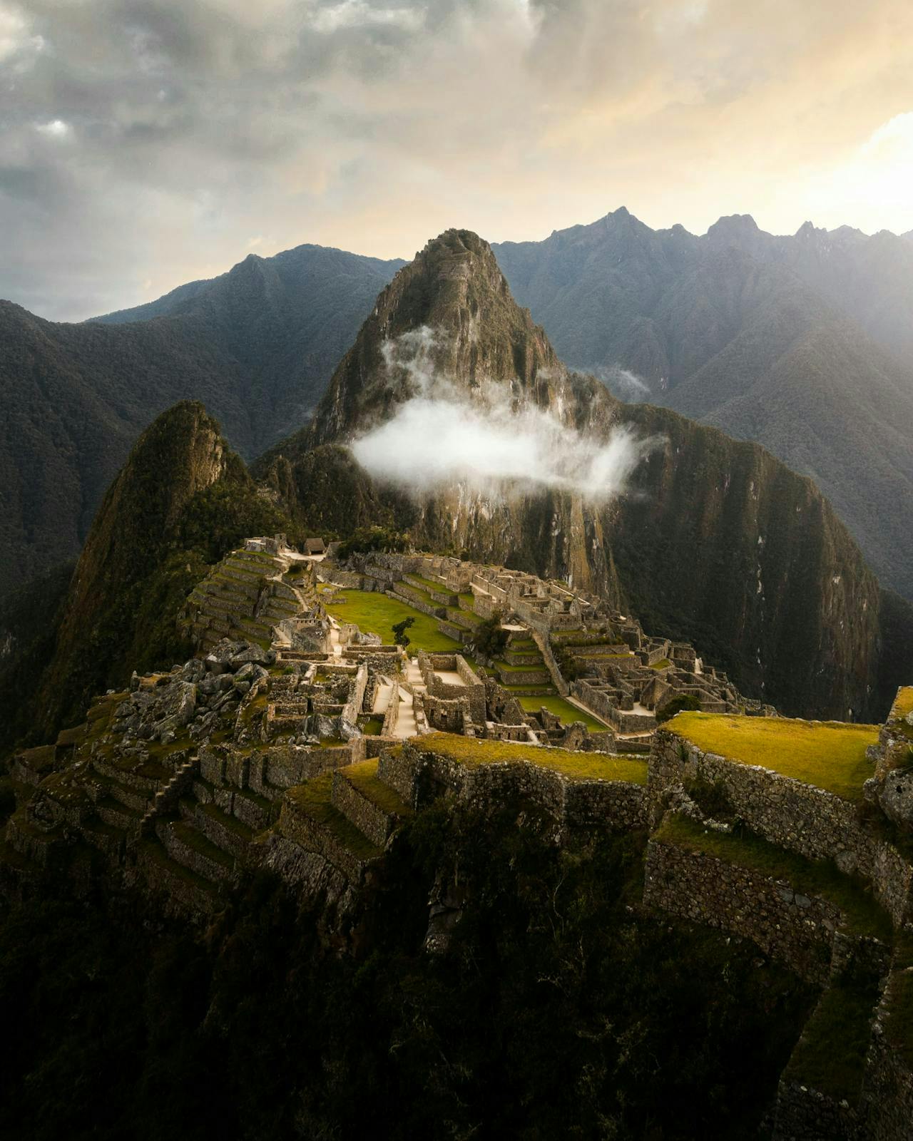 pexels-trace-hudson-machu-picchu-altitude-sickness