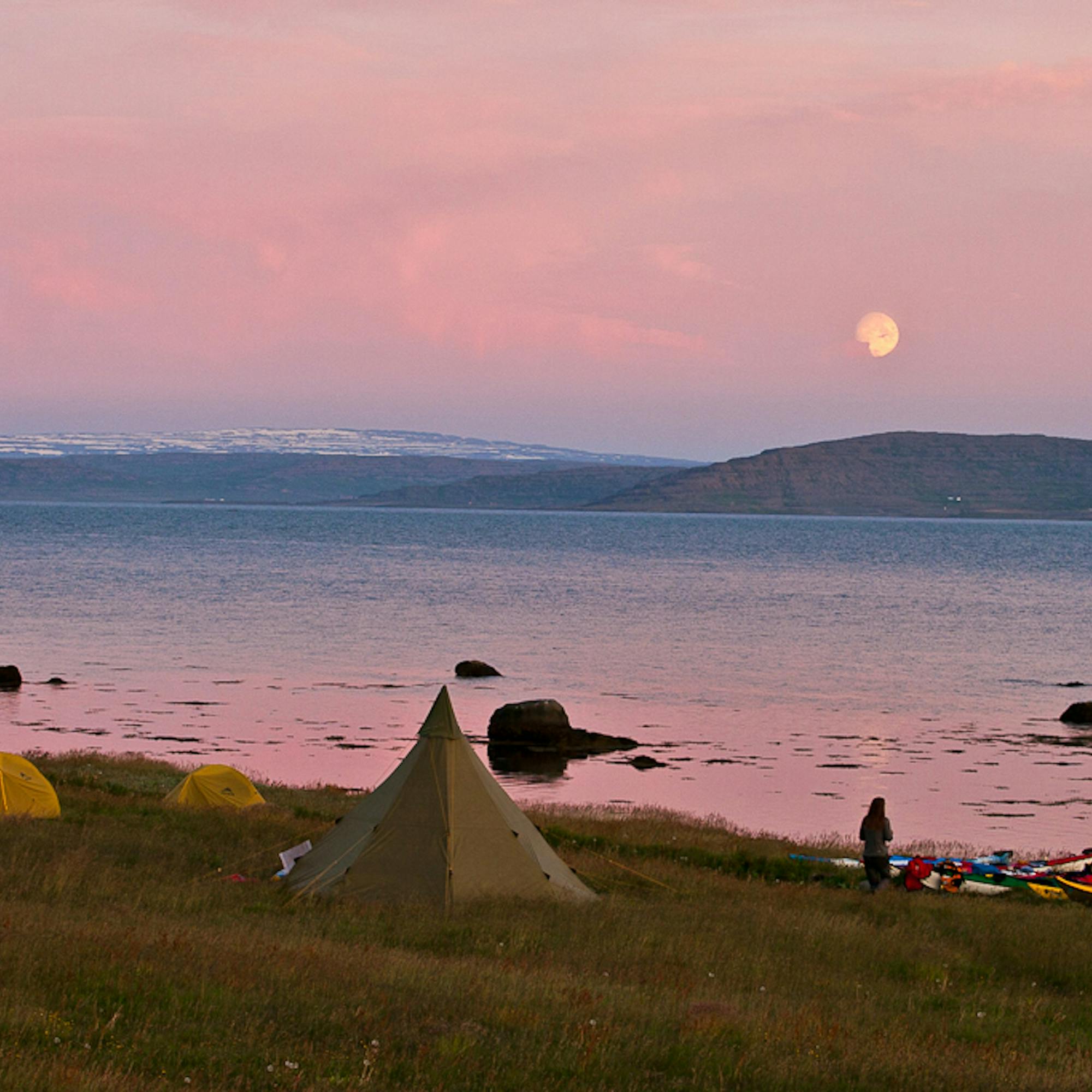 iceland wild camp