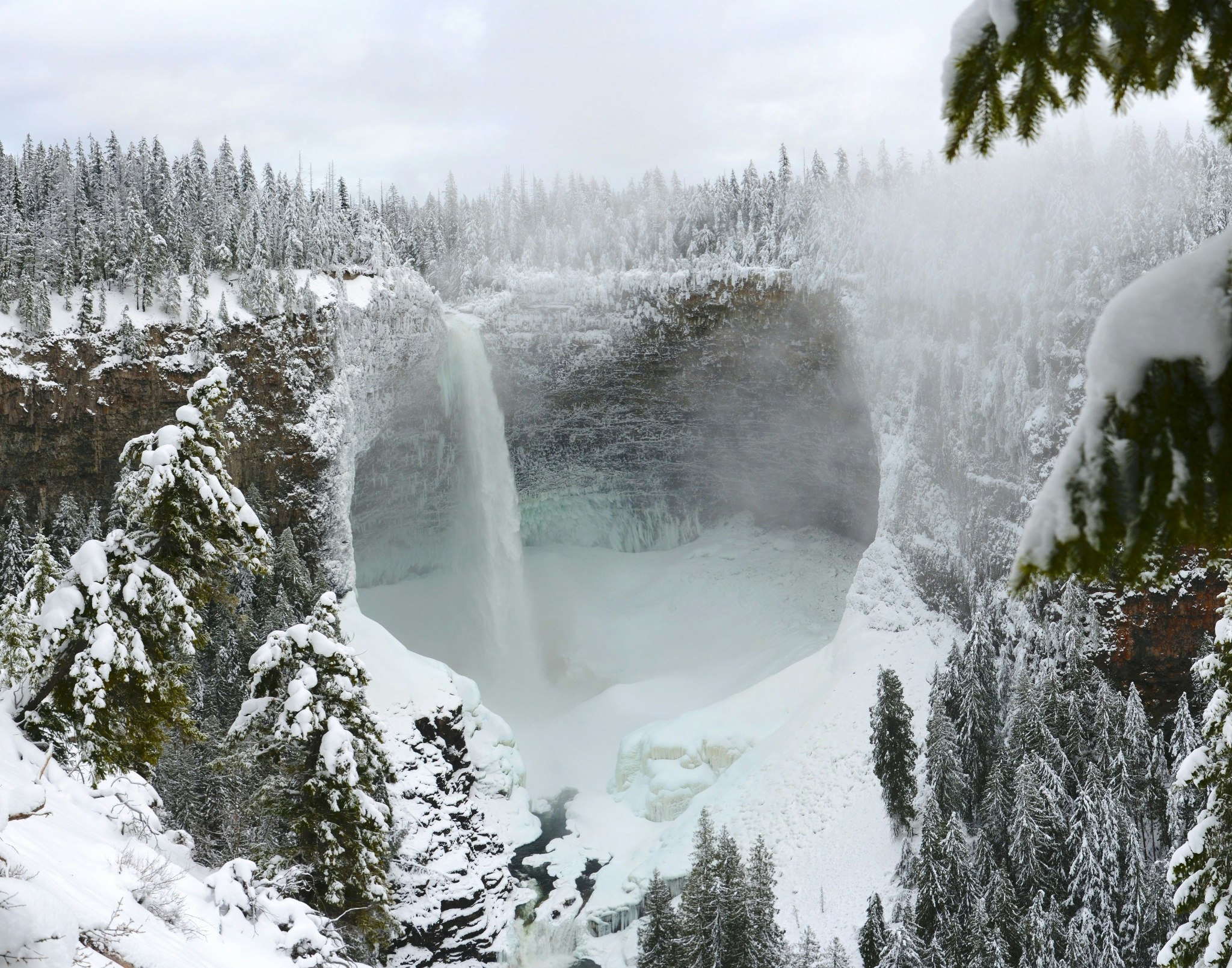 Helmcken Falls