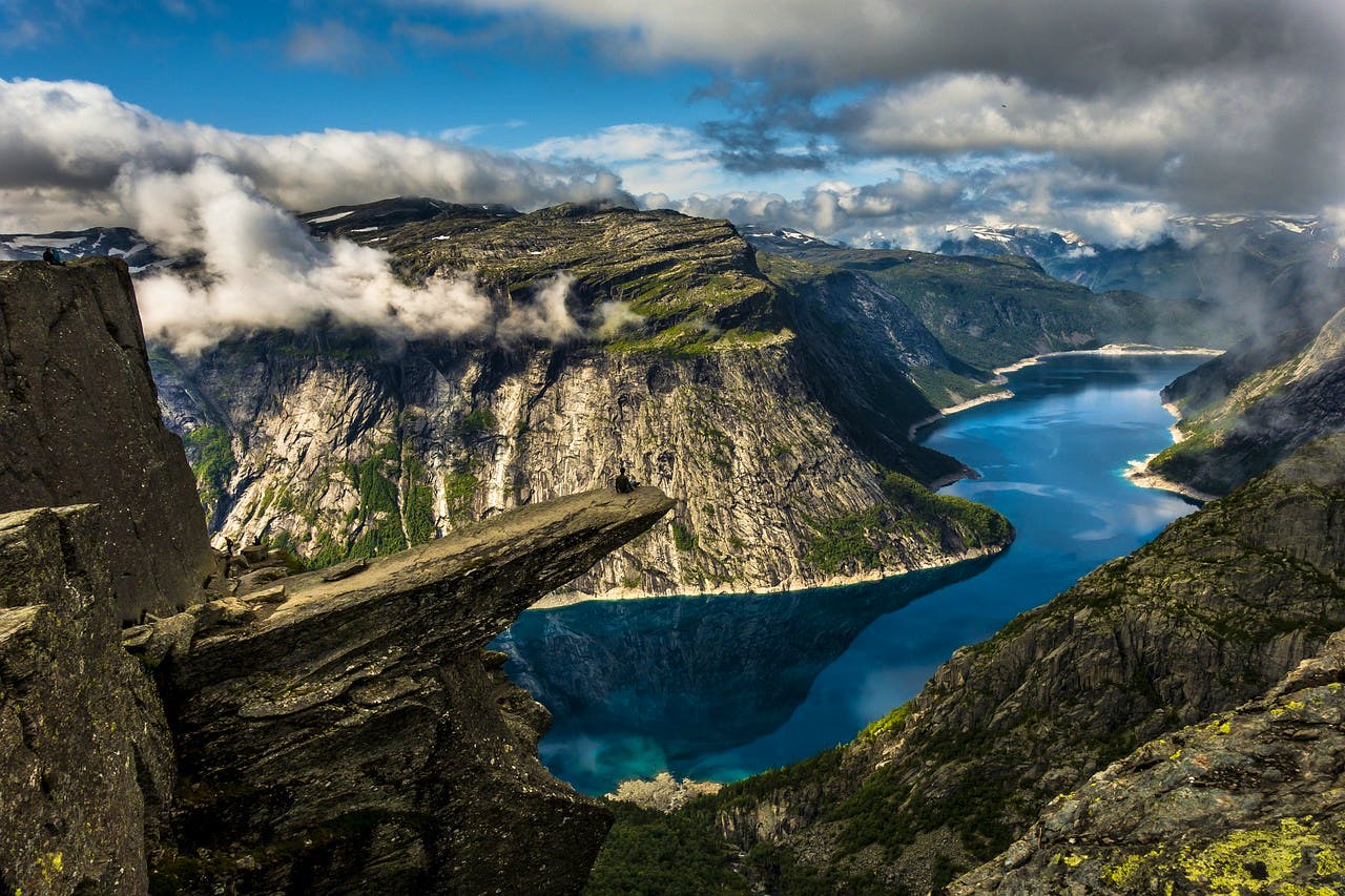 trolltunga norway