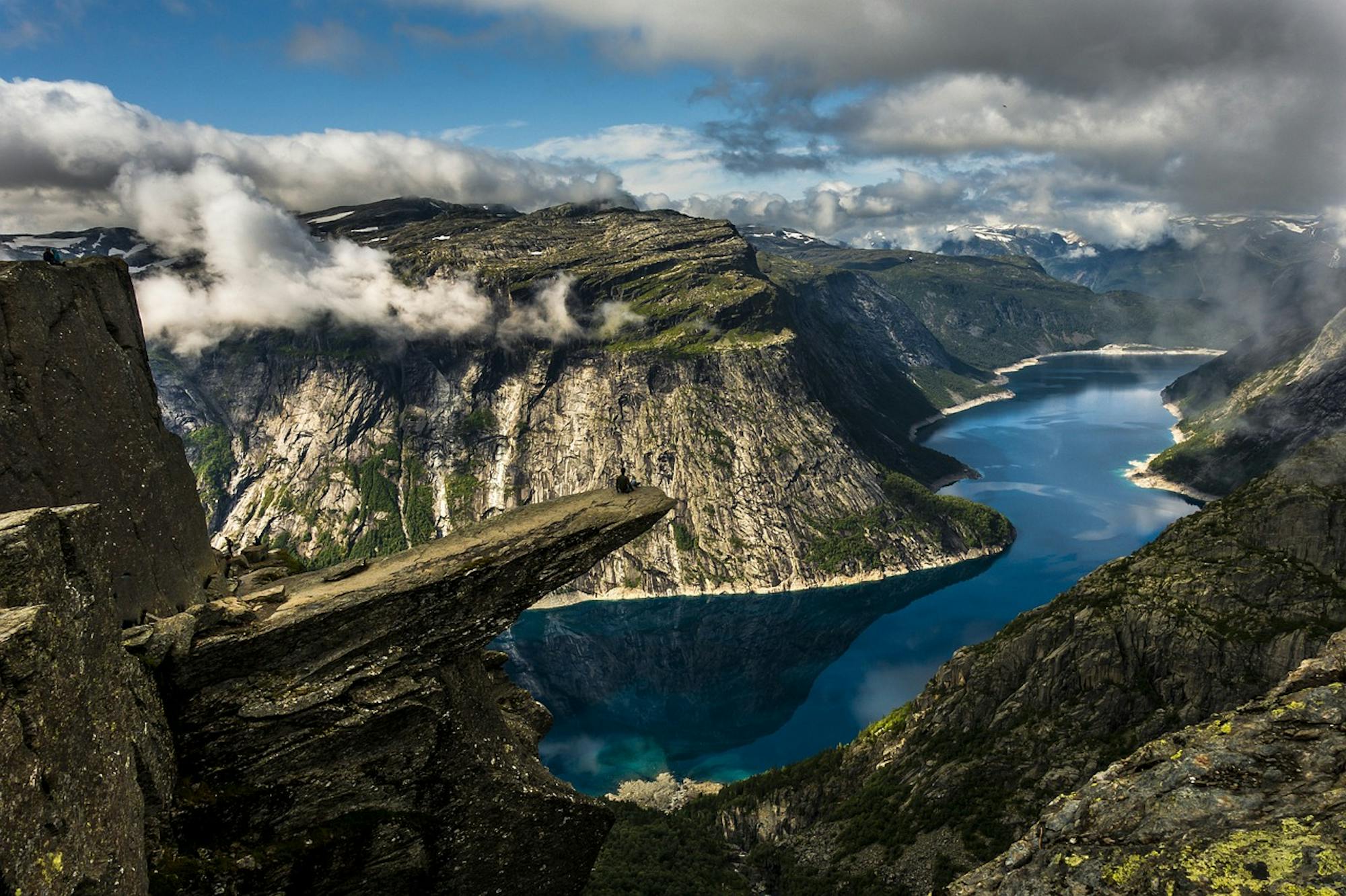 trolltunga norway