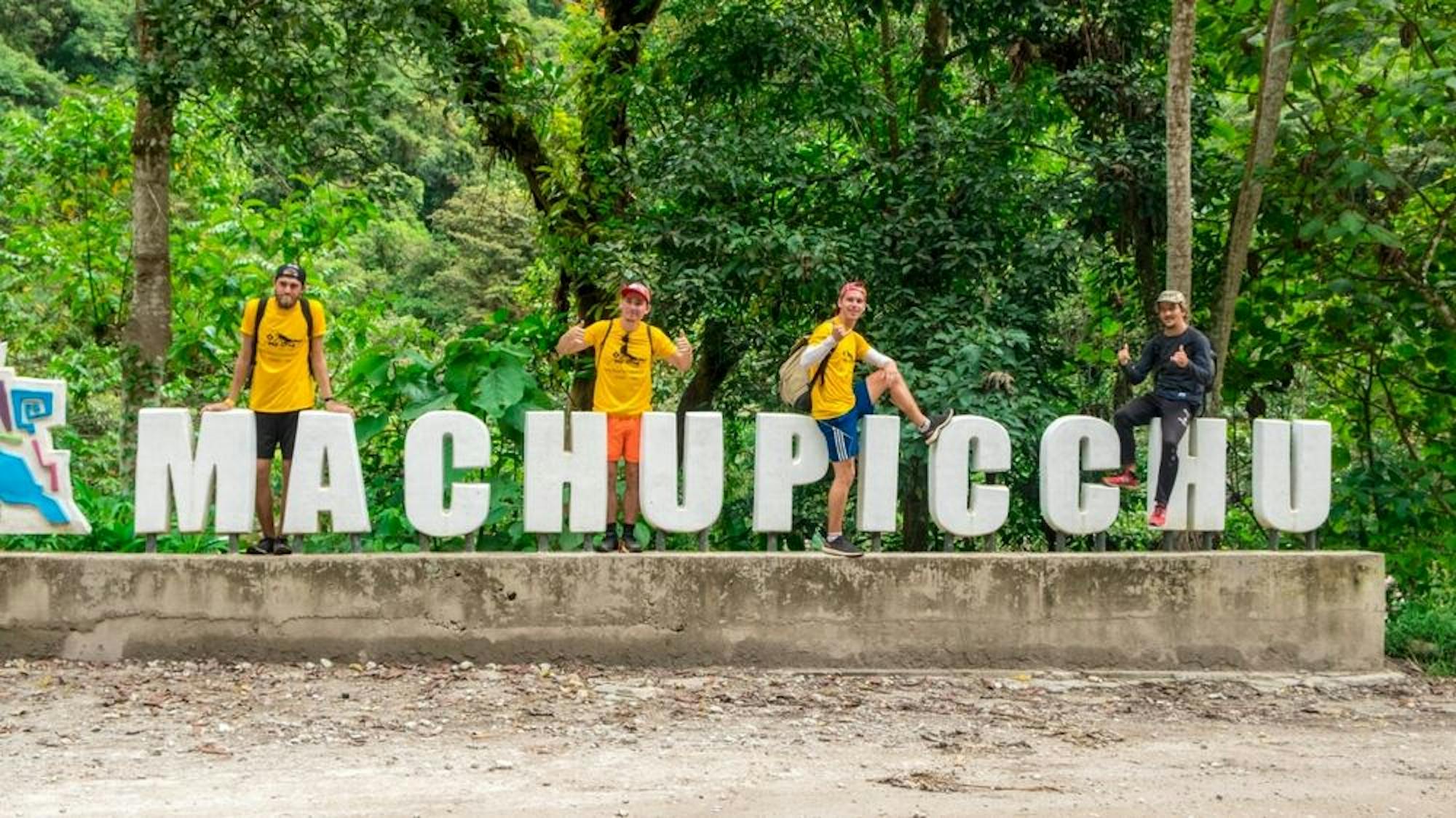 machu picchu signage