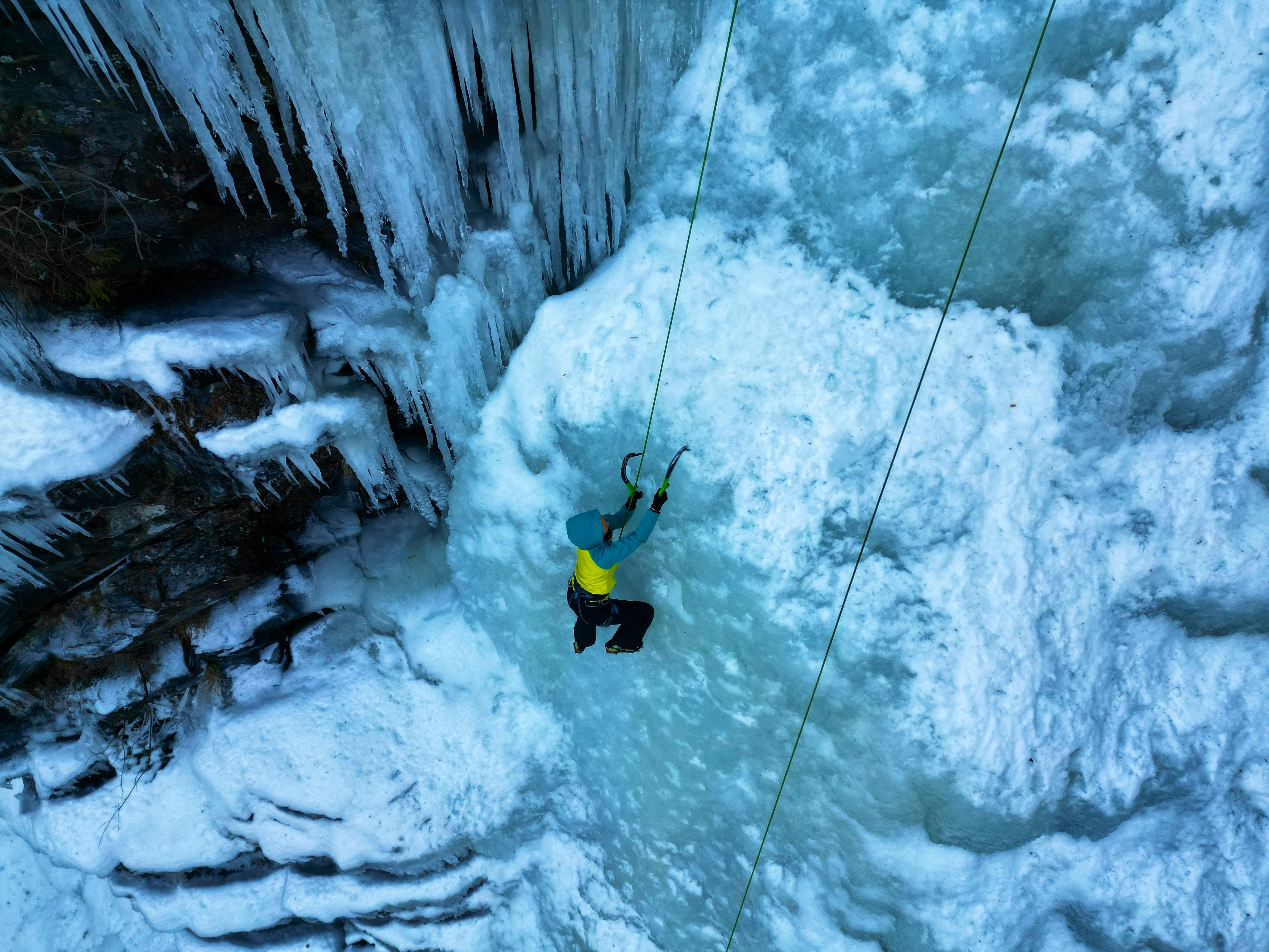 how to do ice climbing in norway
