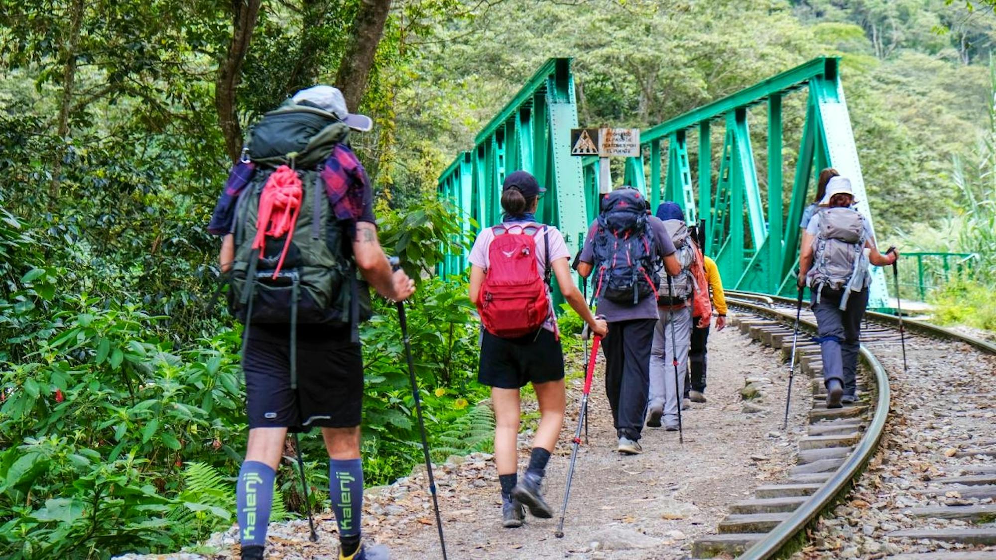 hiking the salkantay