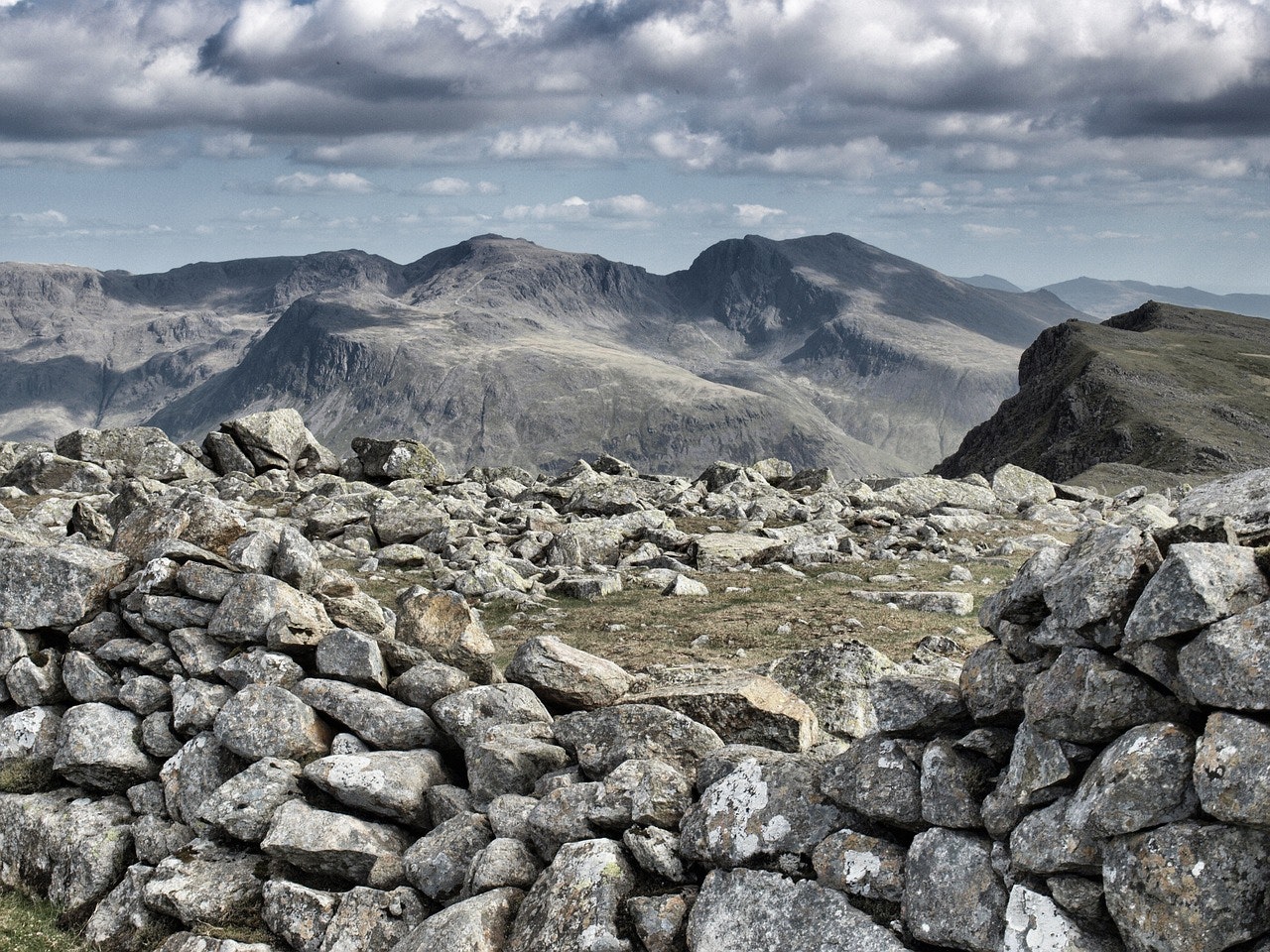 pixabay-jstarj-scafell-pike-england