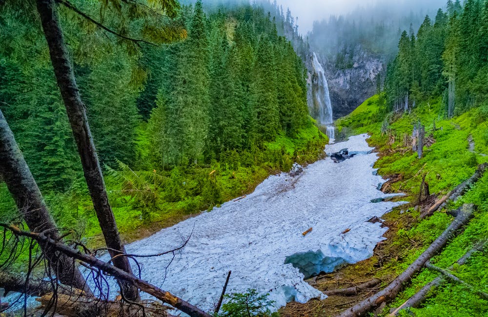 Comet Falls Trail