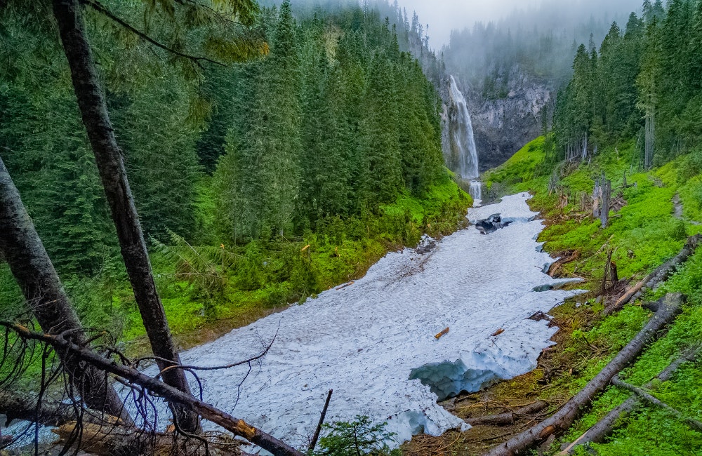 Comet Falls Trail