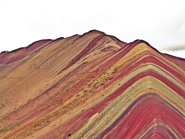 pixabay-jerzykwpodrozy-rainbow-mountain-peru