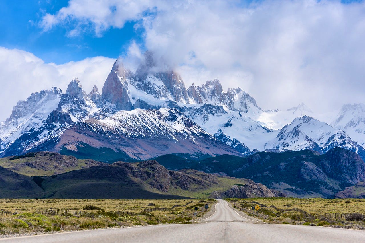 pixabay-imprintmytravel-fitz-roy-landscape-argentina
