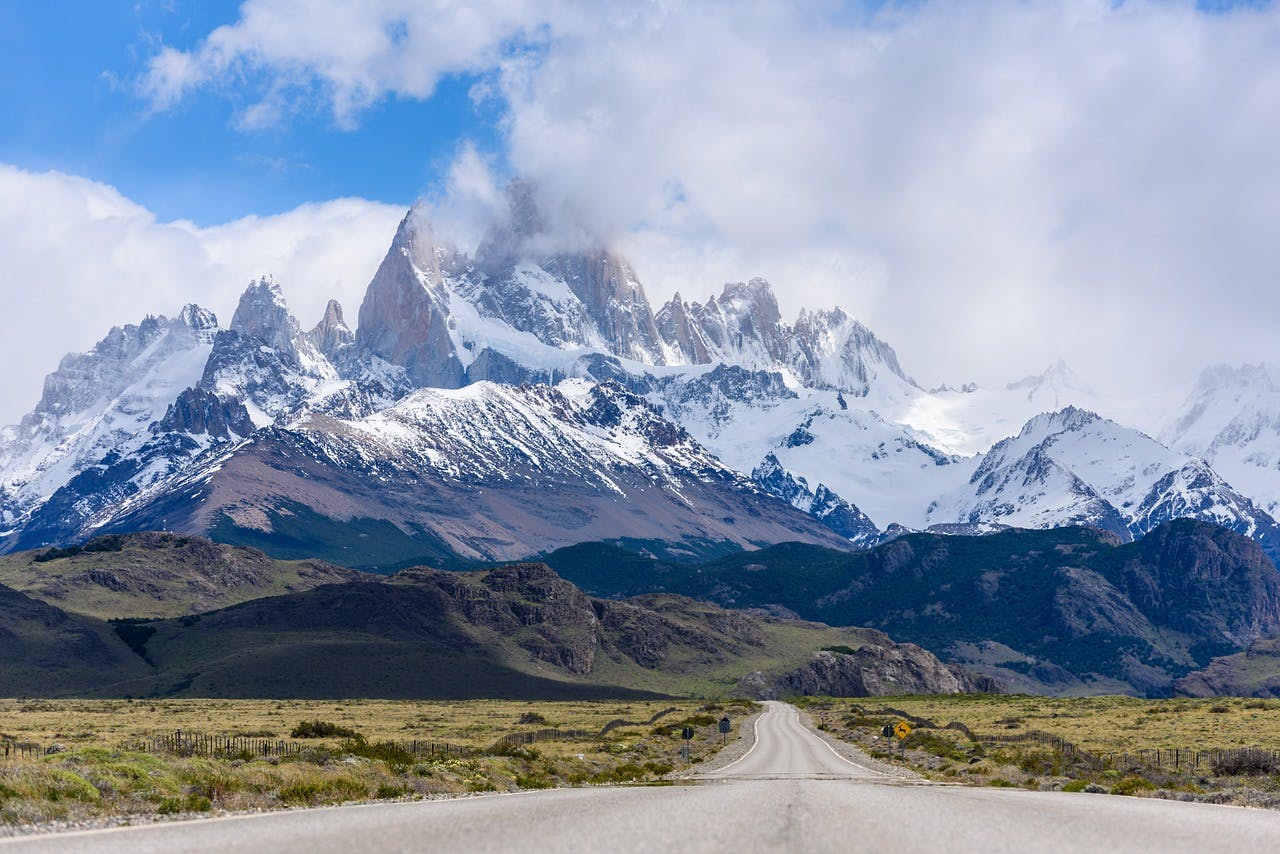 pixabay-imprintmytravel-fitz-roy-landscape-argentina