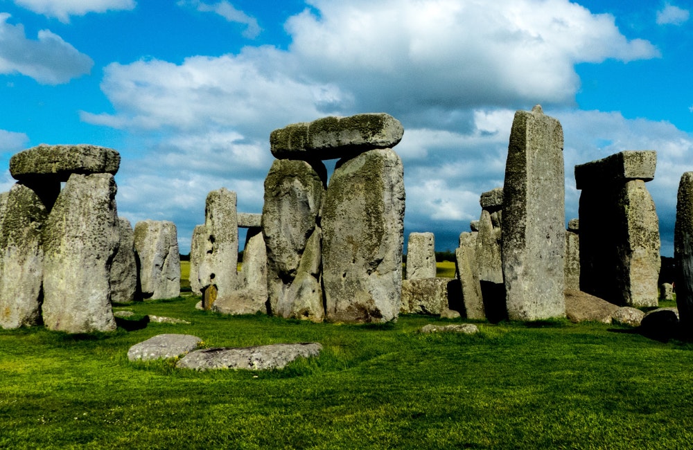 Marvel at the Prehistoric Wonders of Stonehenge