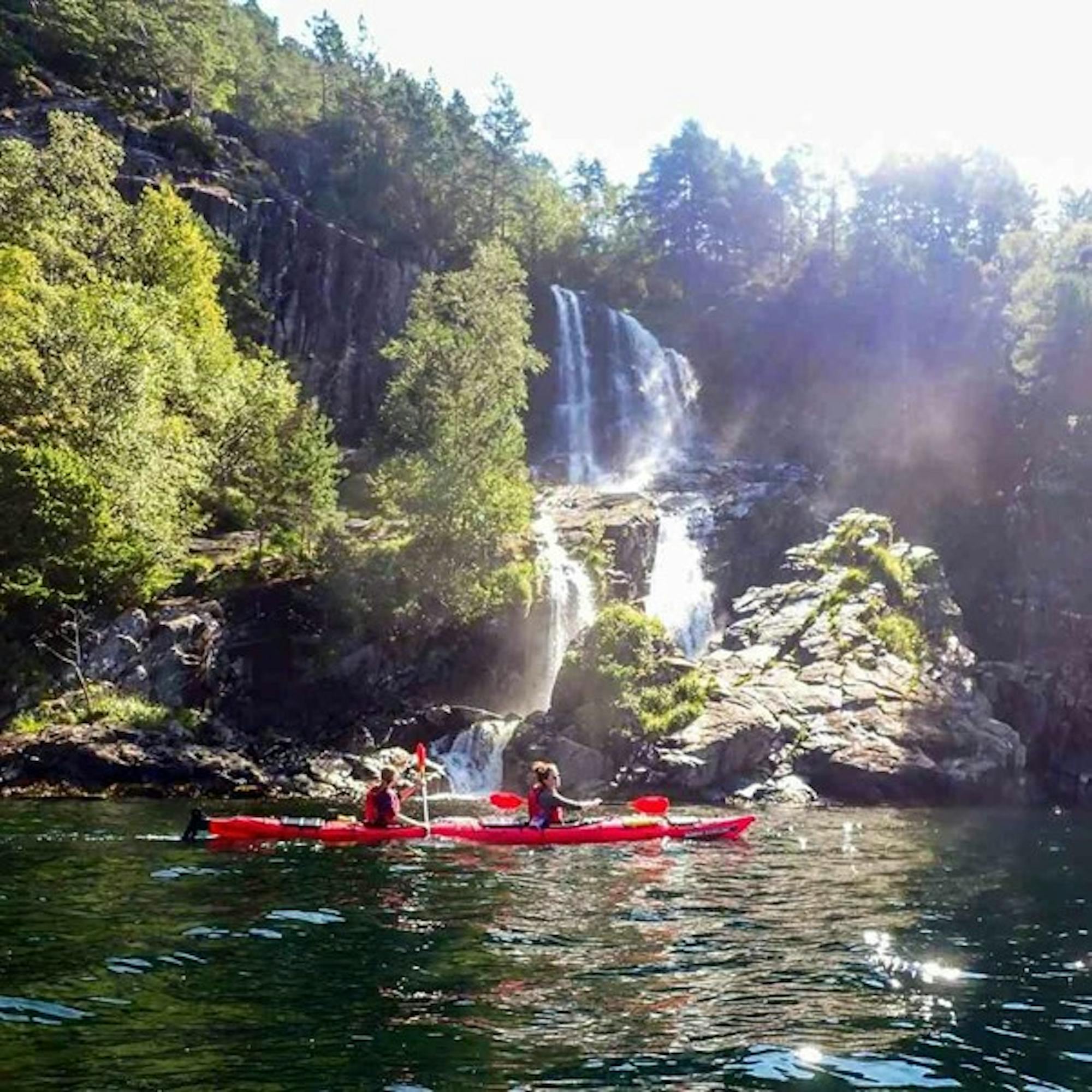 What To Expect While Kayaking In Norway